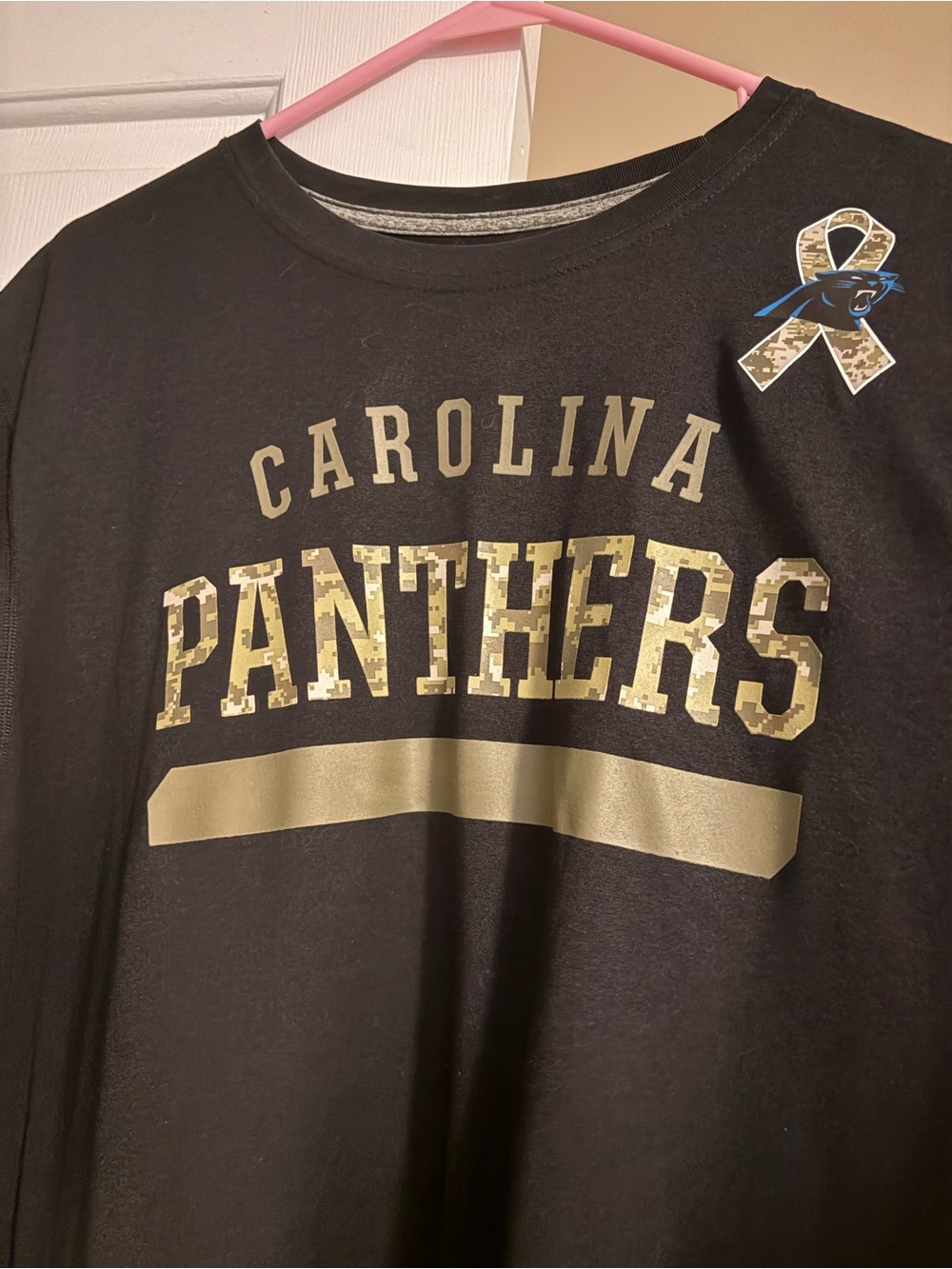 Nike Black Carolina Panthers dri-fit Tee w Gold Print & camo never worn size 2xl